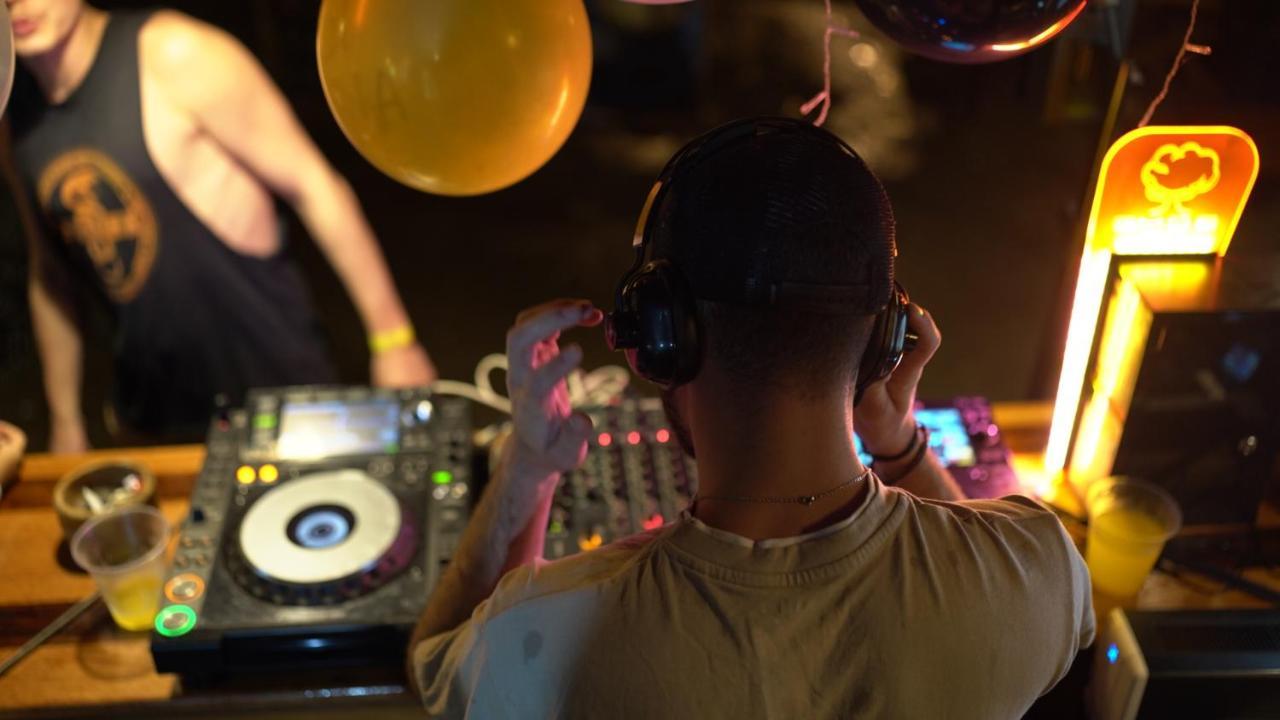 Hidden House Hostel Party Монтаньїта Екстер'єр фото